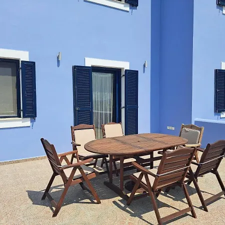 Aegean Balconies In Beach, Leros Casa de Férias *