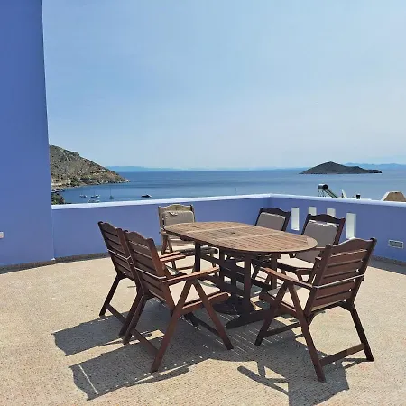 Дом отдыха Aegean Balconies In Beach, Leros *
