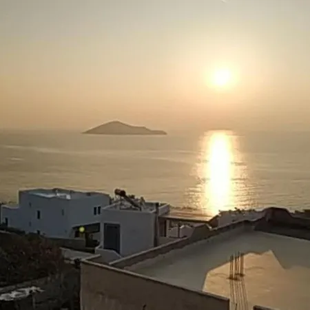 Casa de Férias Aegean Balconies In Beach, Leros Vromolithos